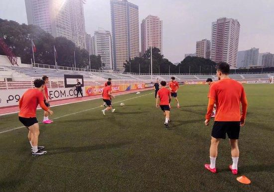 伊人久久久久久久久香港